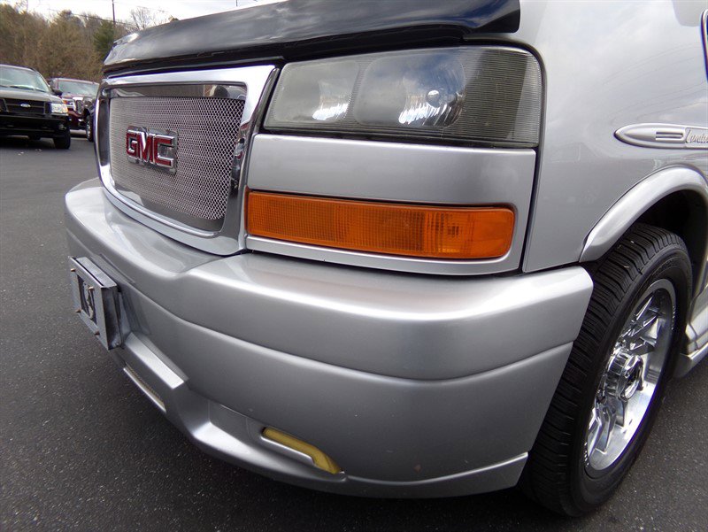 Used 2013 GMC Savana 2500 Extended image 3