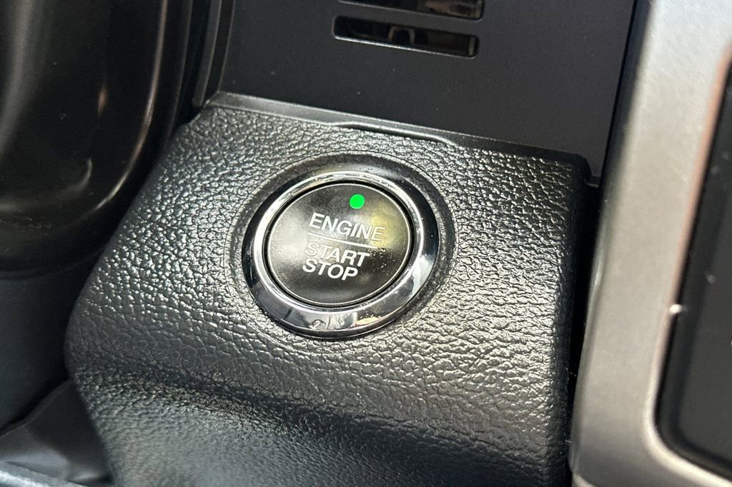 Used 2022 Ford F250 Lariat w/ Lariat Ultimate Package image 25