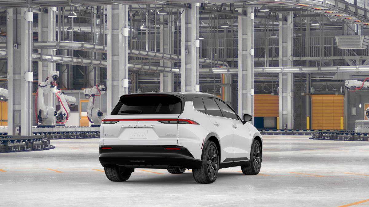 New 2026 Toyota Crown Signia AWD/4WD image 9