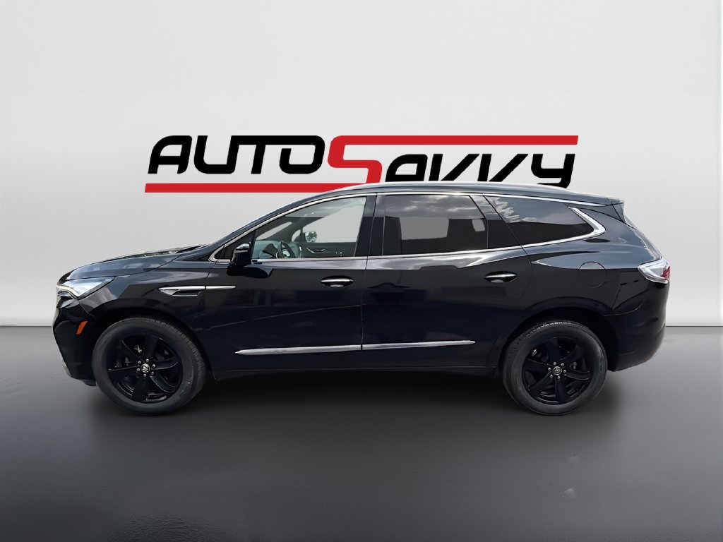 Used 2023 Buick Enclave Essence w/ Sport Touring Edition FWD image 4