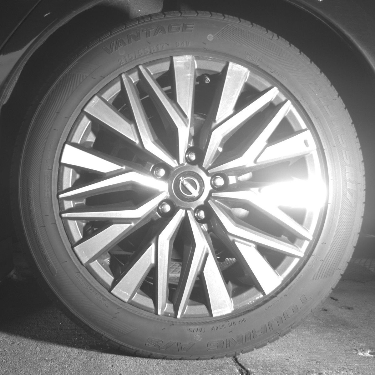 Used 2025 Nissan Altima 2.5 SV image 14