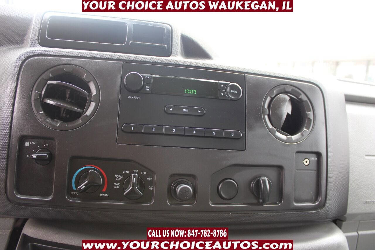 Used 2012 Ford E-450 and Econoline 450 Super Duty image 13