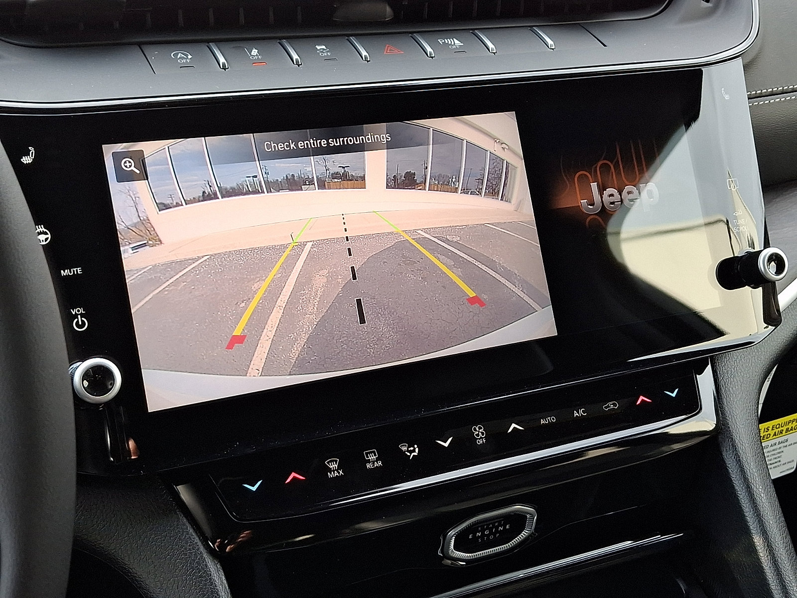 New 2026 Jeep Grand Cherokee Altitude image 13