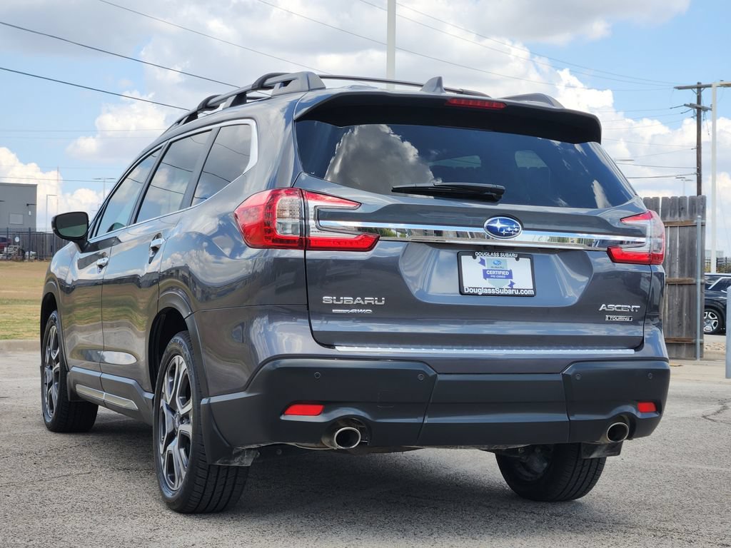 Used 2025 Subaru Ascent Touring AWD/4WD image 4