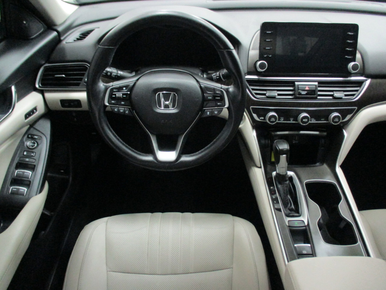 Used 2018 Honda Accord EX-L image 15
