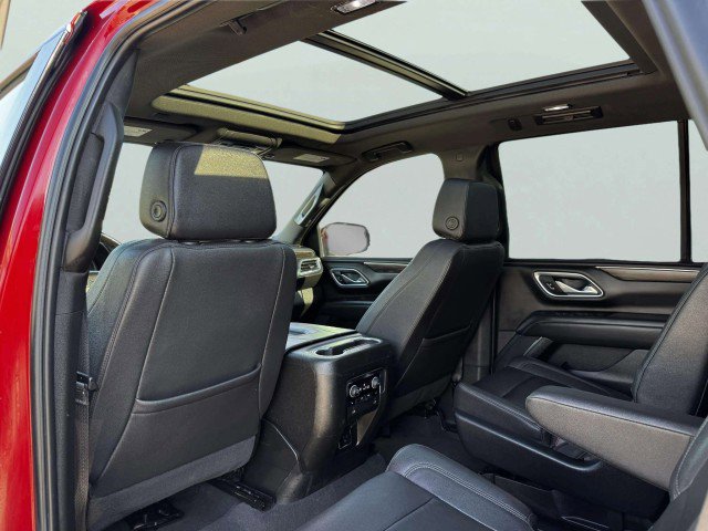 Used 2023 Chevrolet Tahoe Z71 w/ Luxury Package AWD/4WD image 39
