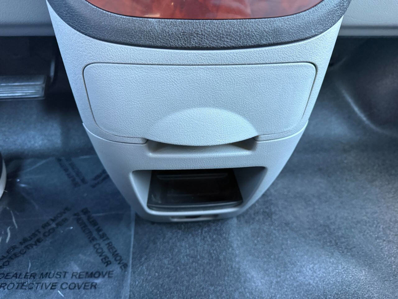 Used 2008 Chevrolet Uplander image 32