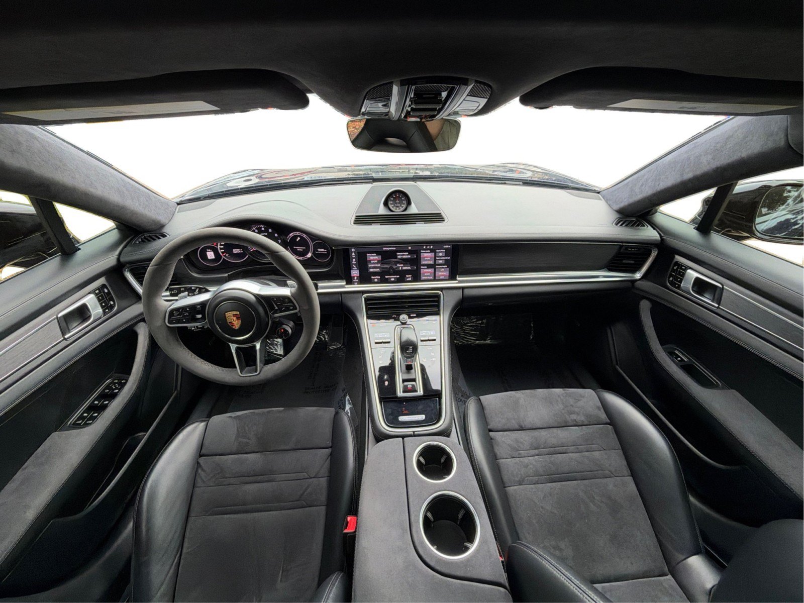 Used 2020 Porsche Panamera GTS AWD/4WD image 43