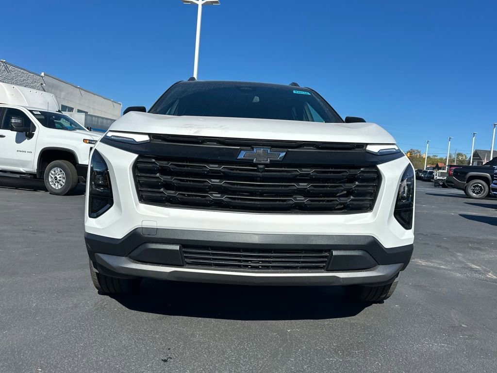 New 2026 Chevrolet Equinox LT w/ Convenience Package II image 2