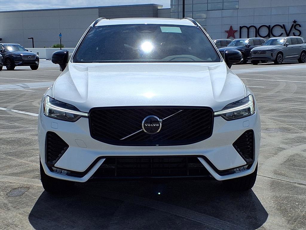 New 2026 Volvo XC60 B5 Plus w/ Protection Package Premier image 2