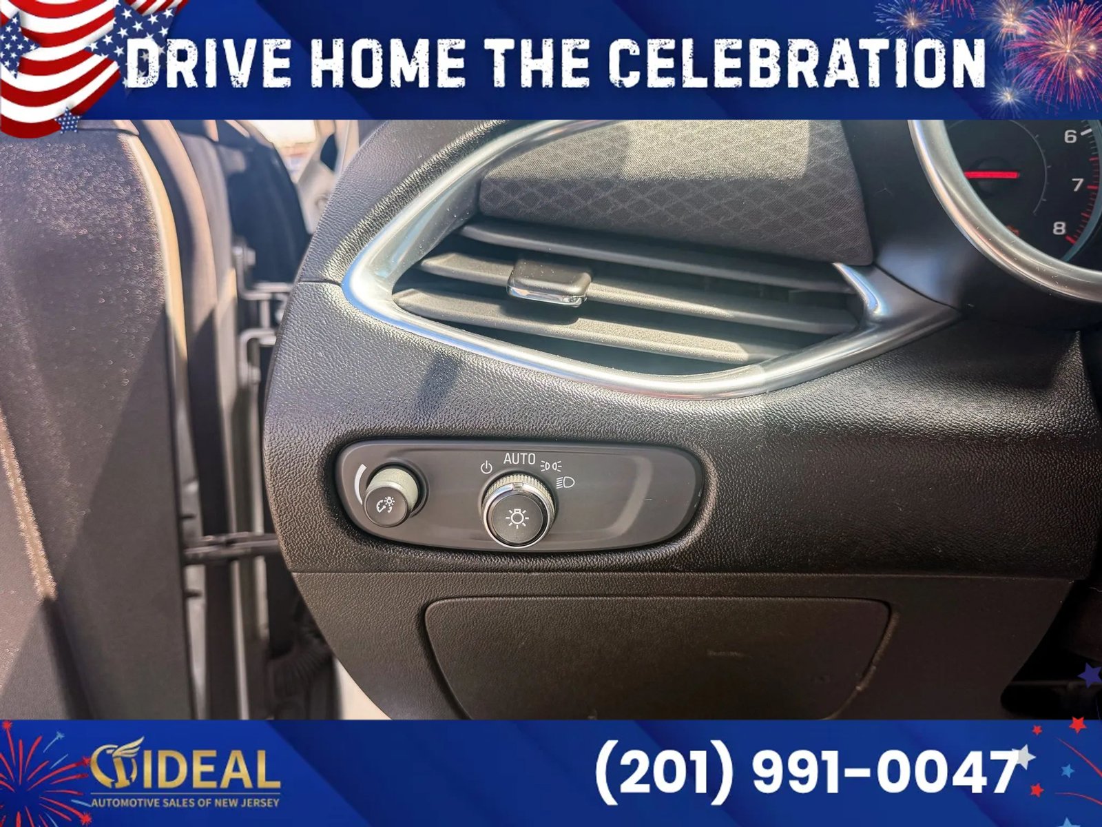 Used 2019 Chevrolet Malibu LT FWD image 23