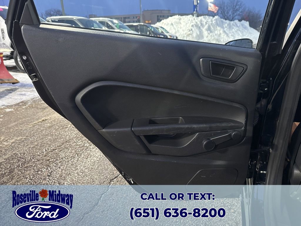 Used 2016 Ford Fiesta S image 27