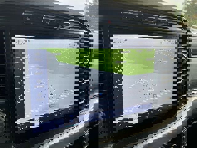 Used 2023 Ford F150 Lariat w/ Equipment Group 502A High image 17