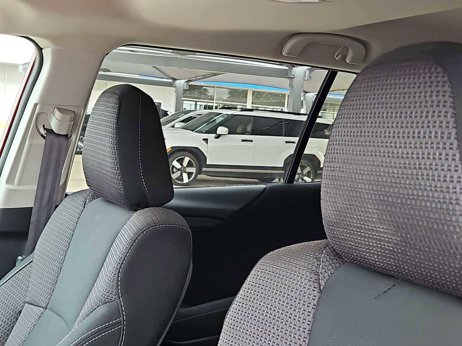 Used 2024 Subaru Outback Premium AWD/4WD image 15