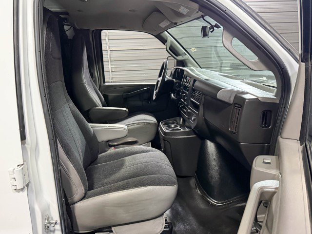 Used 2019 Chevrolet Express 2500 w/ Driver Convenience Package image 19