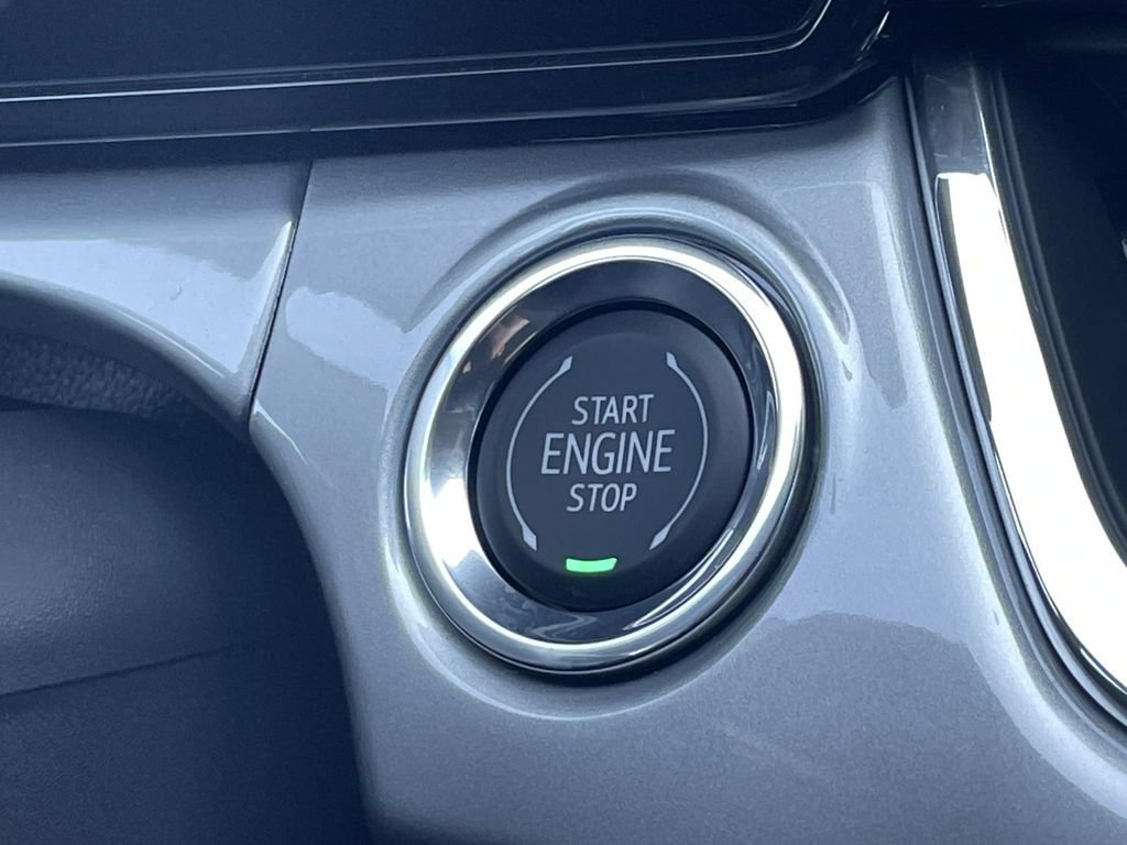 New 2026 Chevrolet Trax LT w/ Driver Confidence Package FWD image 21