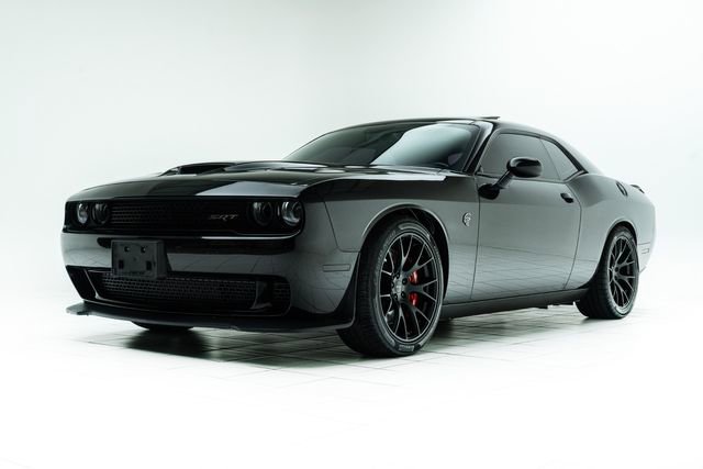 Used 2016 Dodge Challenger SRT Hellcat RWD image 9