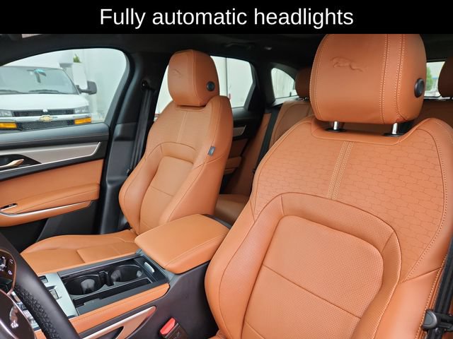 Used 2026 Jaguar F-PACE R-Dynamic S AWD/4WD image 23