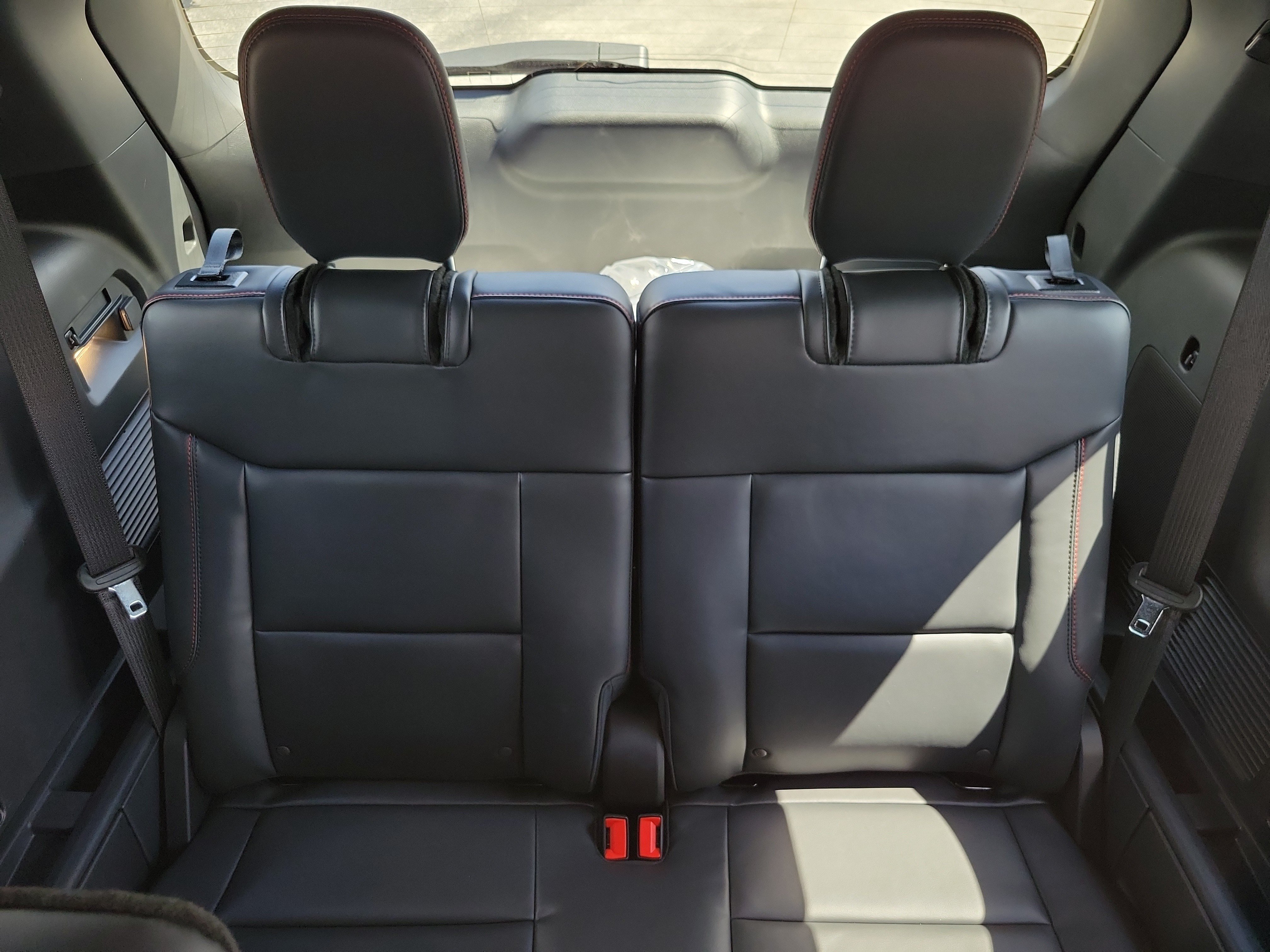 New 2027 Ford Explorer ST-Line w/ Premium Package RWD image 22
