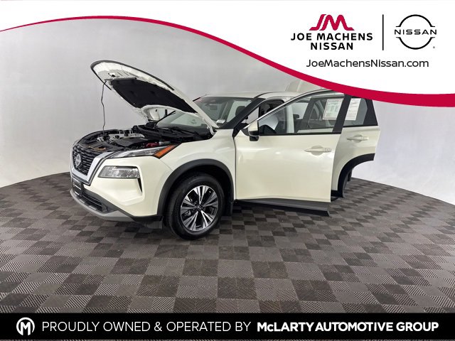 Certified 2023 Nissan Rogue SV image 10