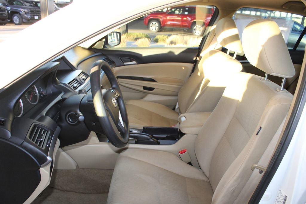 Used 2012 Honda Accord LX image 6