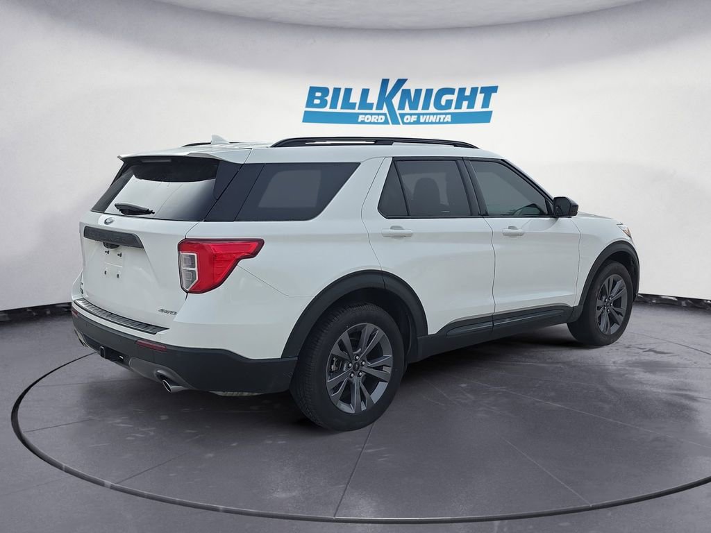 Used 2022 Ford Explorer XLT w/ Equipment Group 202A AWD/4WD image 5