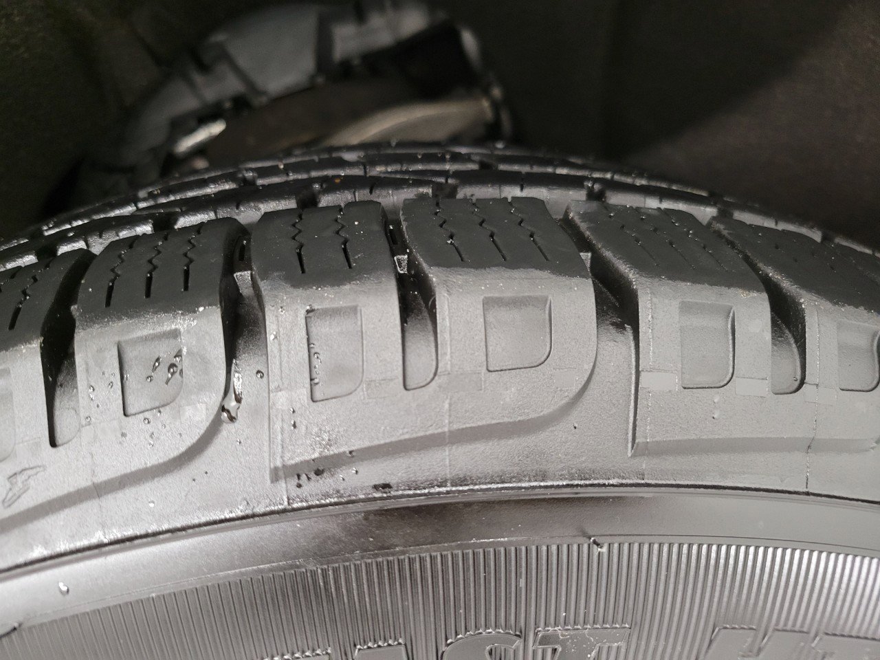 Used 2021 Chevrolet Tahoe LT w/ Luxury Package AWD/4WD image 4