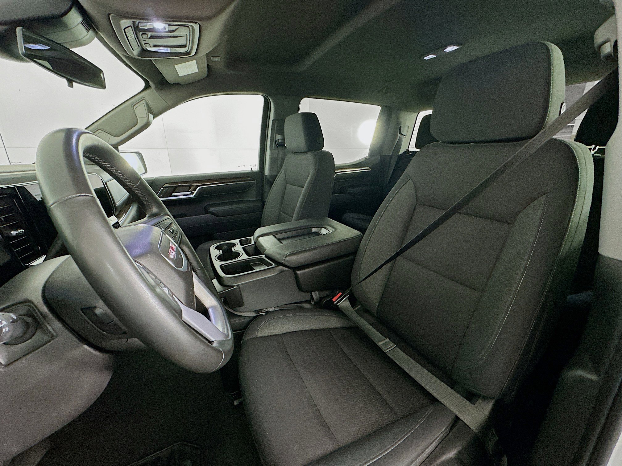 Used 2023 GMC Sierra 1500 Elevation image 13