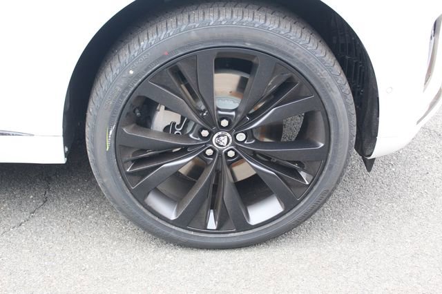 New 2026 Jaguar F-PACE R-Dynamic S image 9