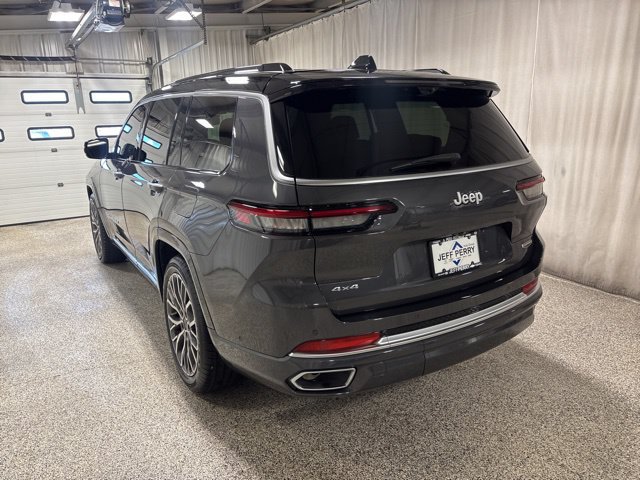 Used 2024 Jeep Grand Cherokee L Summit AWD/4WD image 5