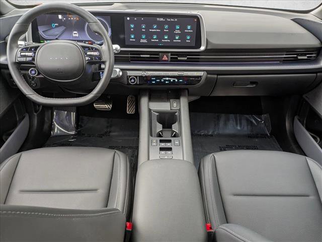 Used 2025 Hyundai Ioniq 6 Limited image 19