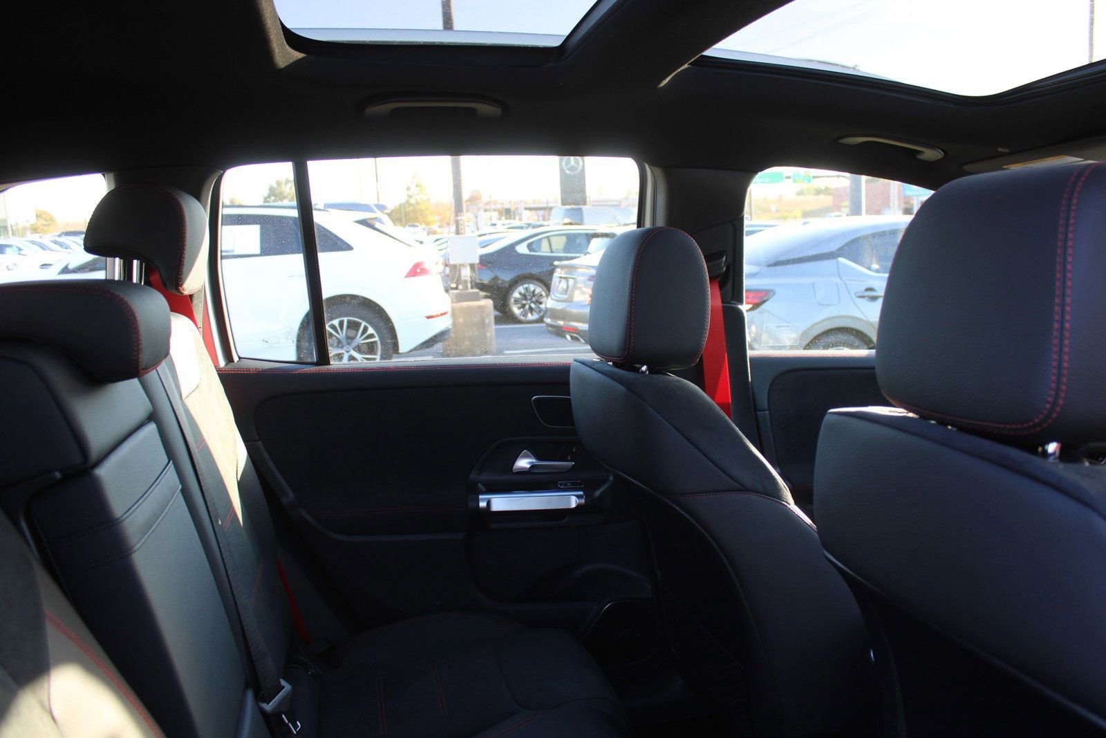 Certified 2025 Mercedes-Benz GLB 35 AMG 4MATIC image 12