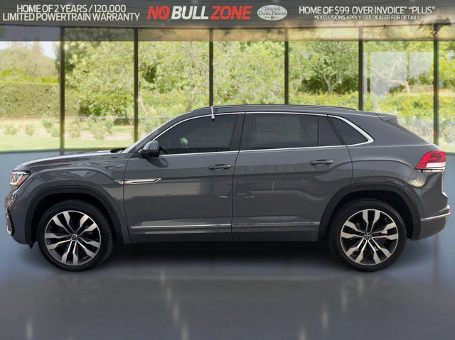 Used 2021 Volkswagen Atlas Cross Sport SEL R-Line w/ Cross Sport MDO Package image 2