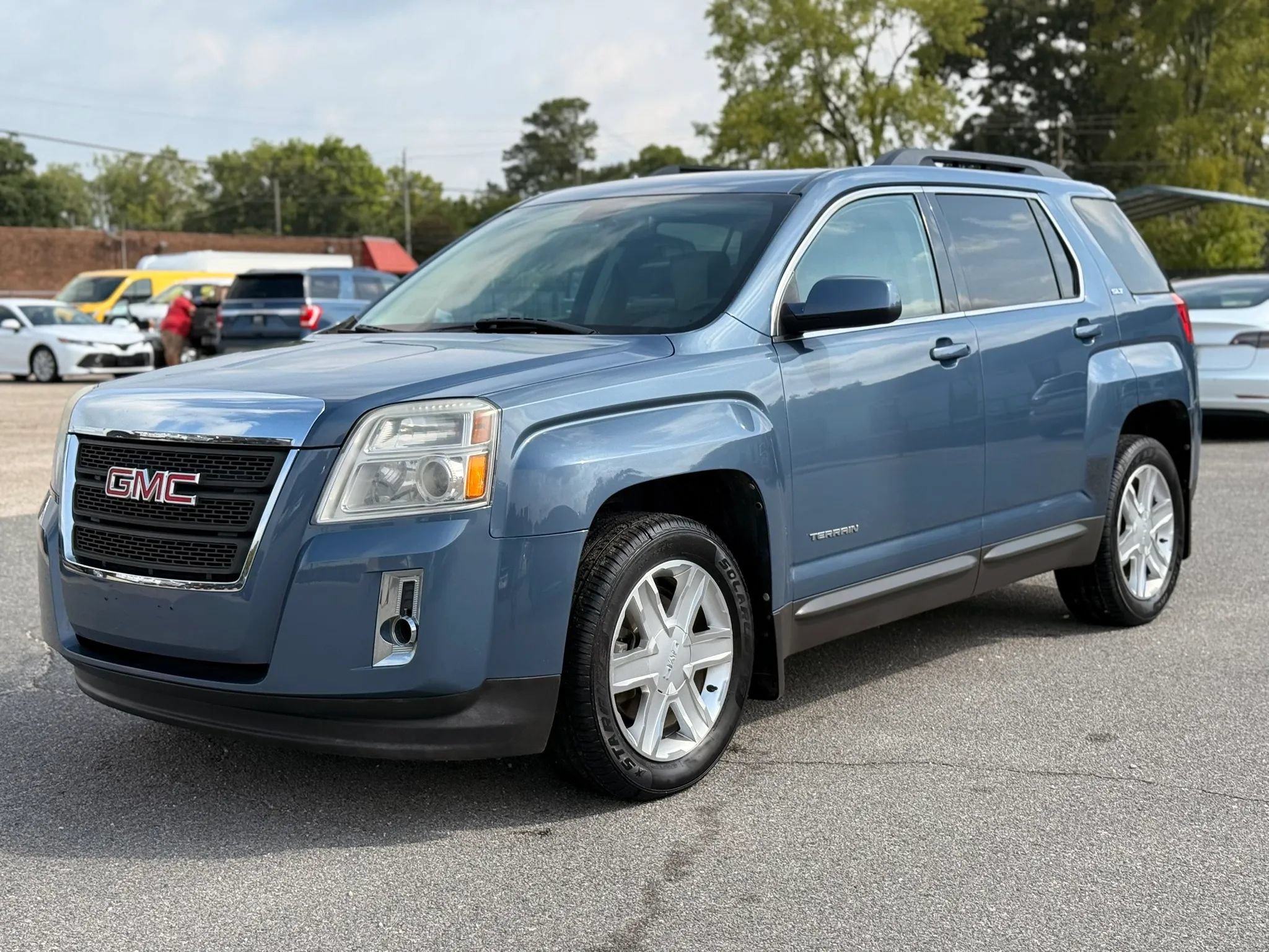 Used 2011 GMC Terrain SLT w/ LPO, Protection Package FWD image 5