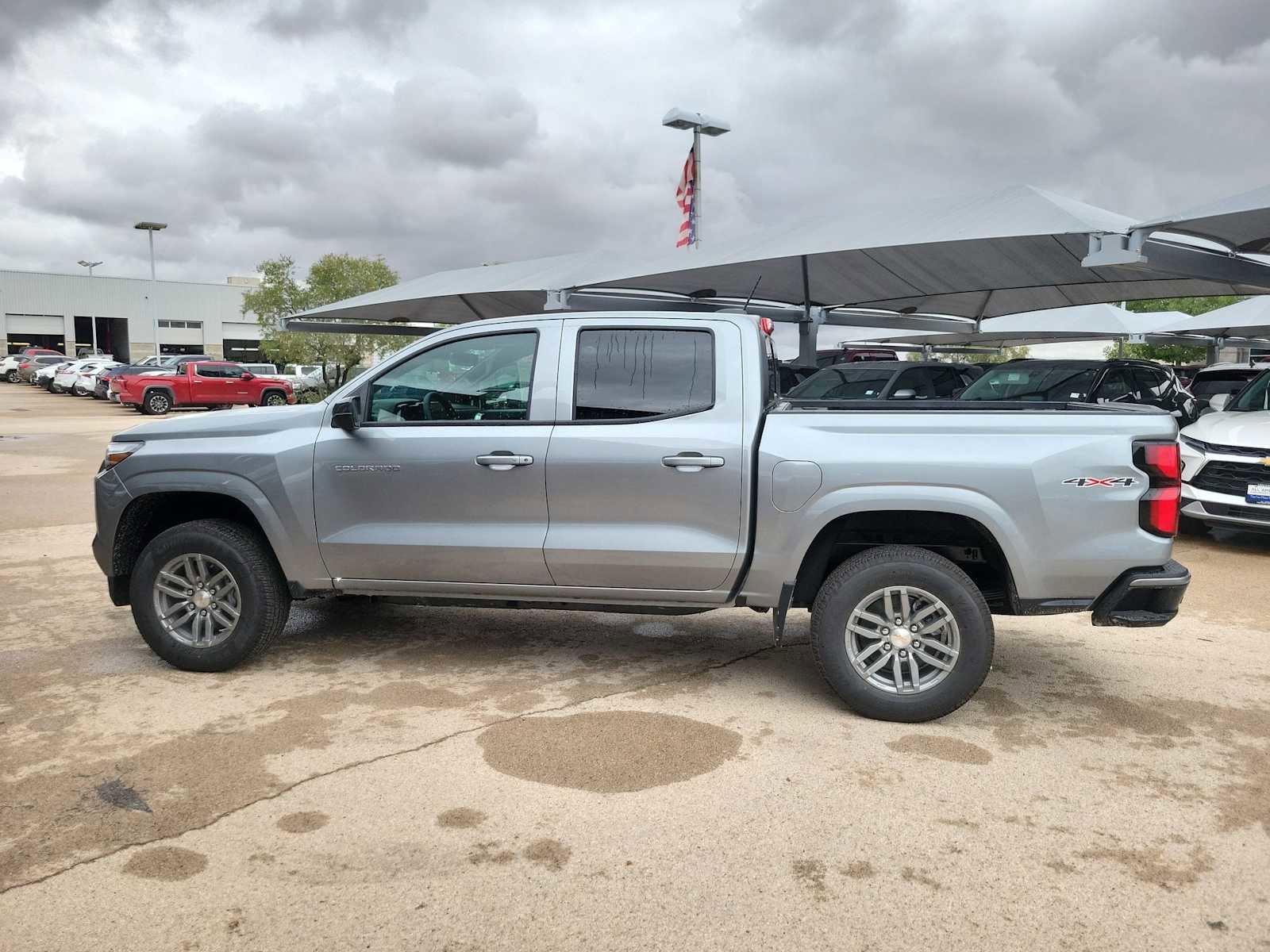 New 2025 Chevrolet Colorado LT w/ LT Convenience Package image 3