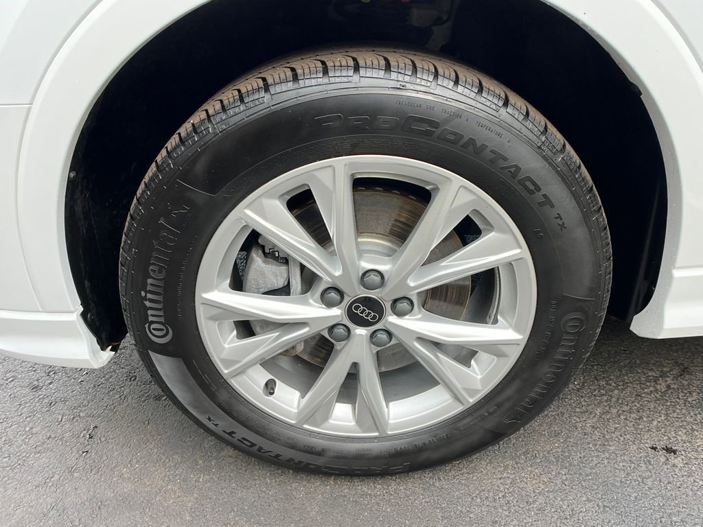 Used 2025 Audi Q3 2.0T Premium image 24