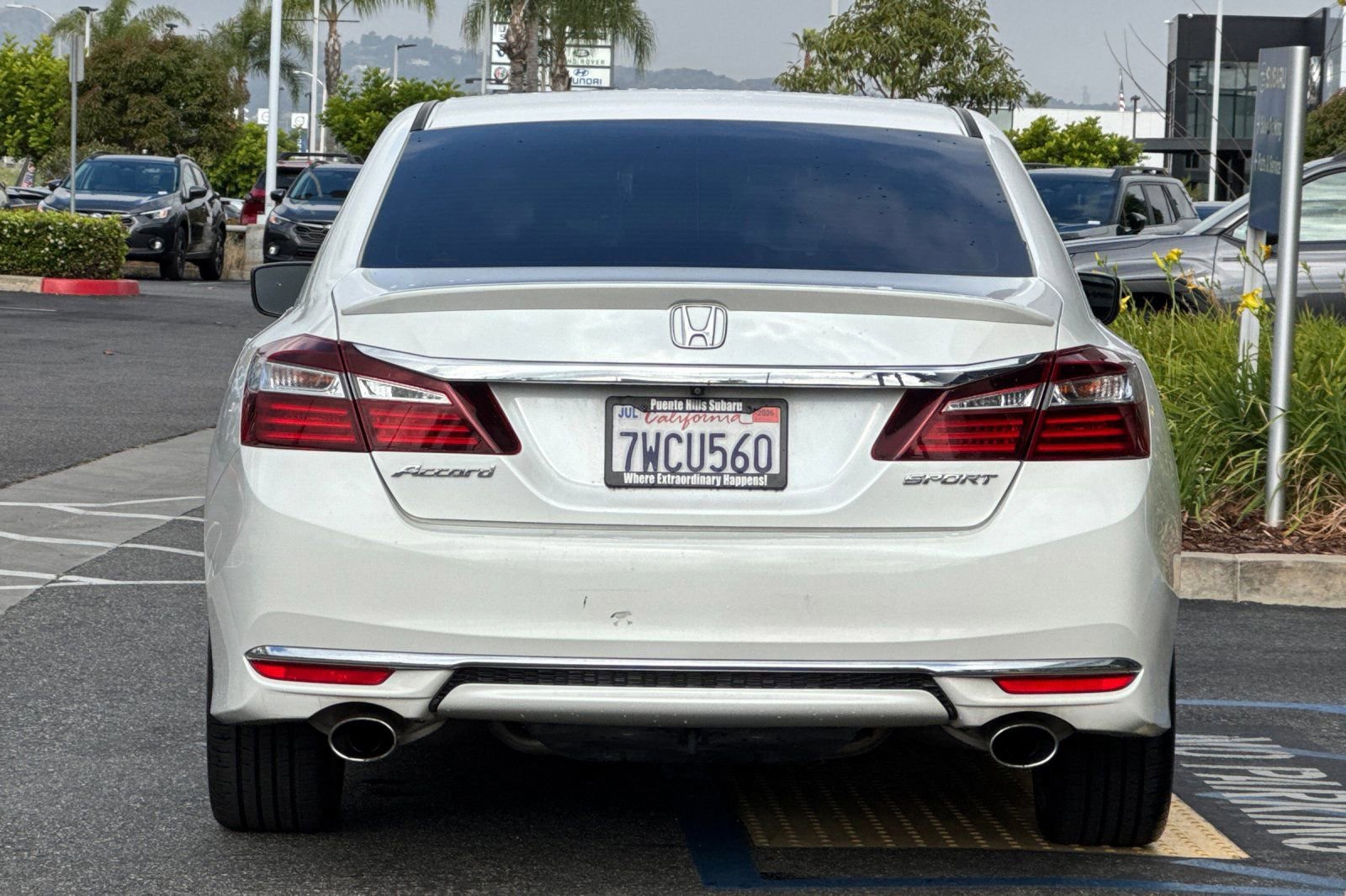 Used 2017 Honda Accord Sport image 5