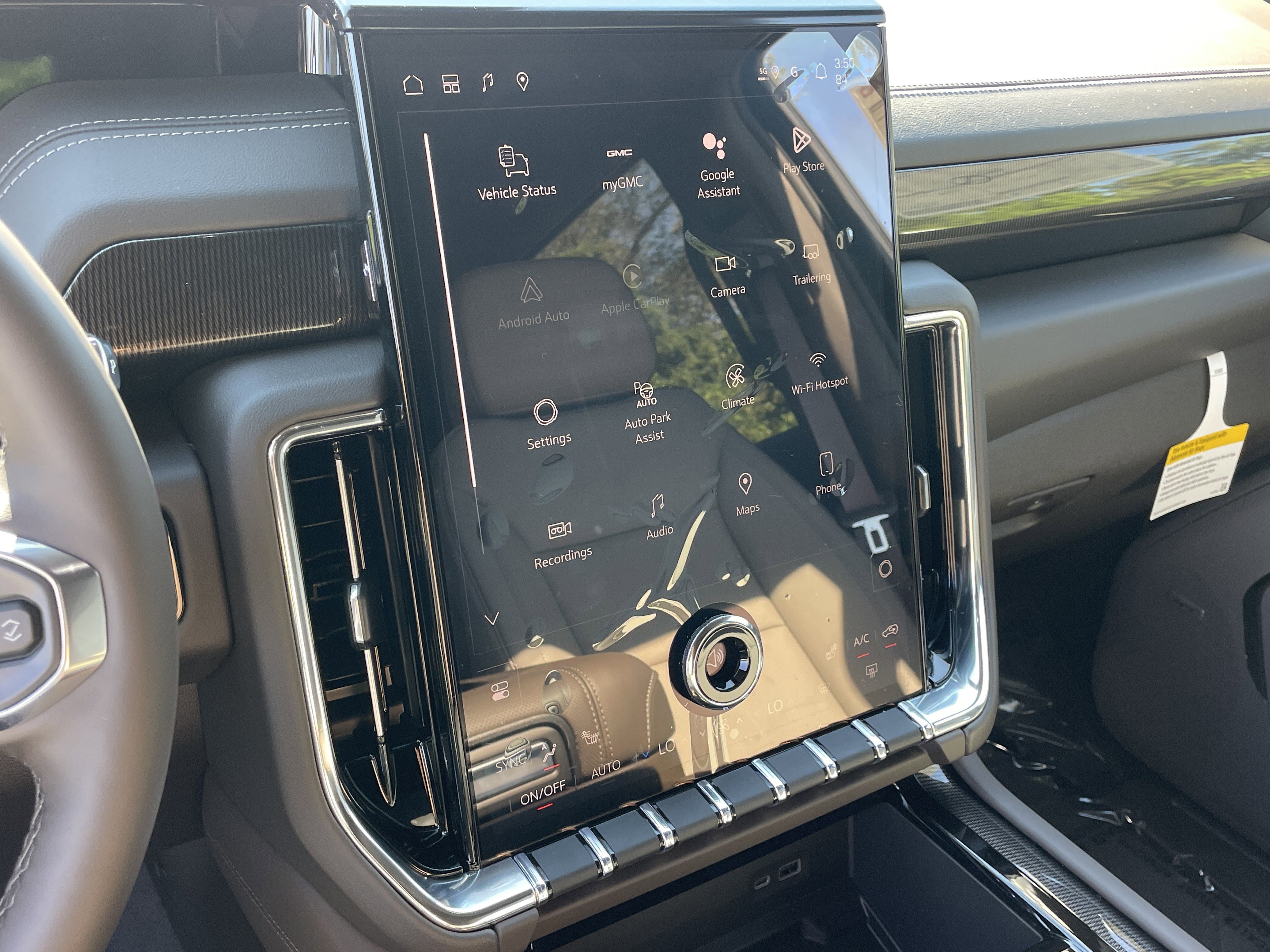 New 2026 GMC Yukon Elevation image 23