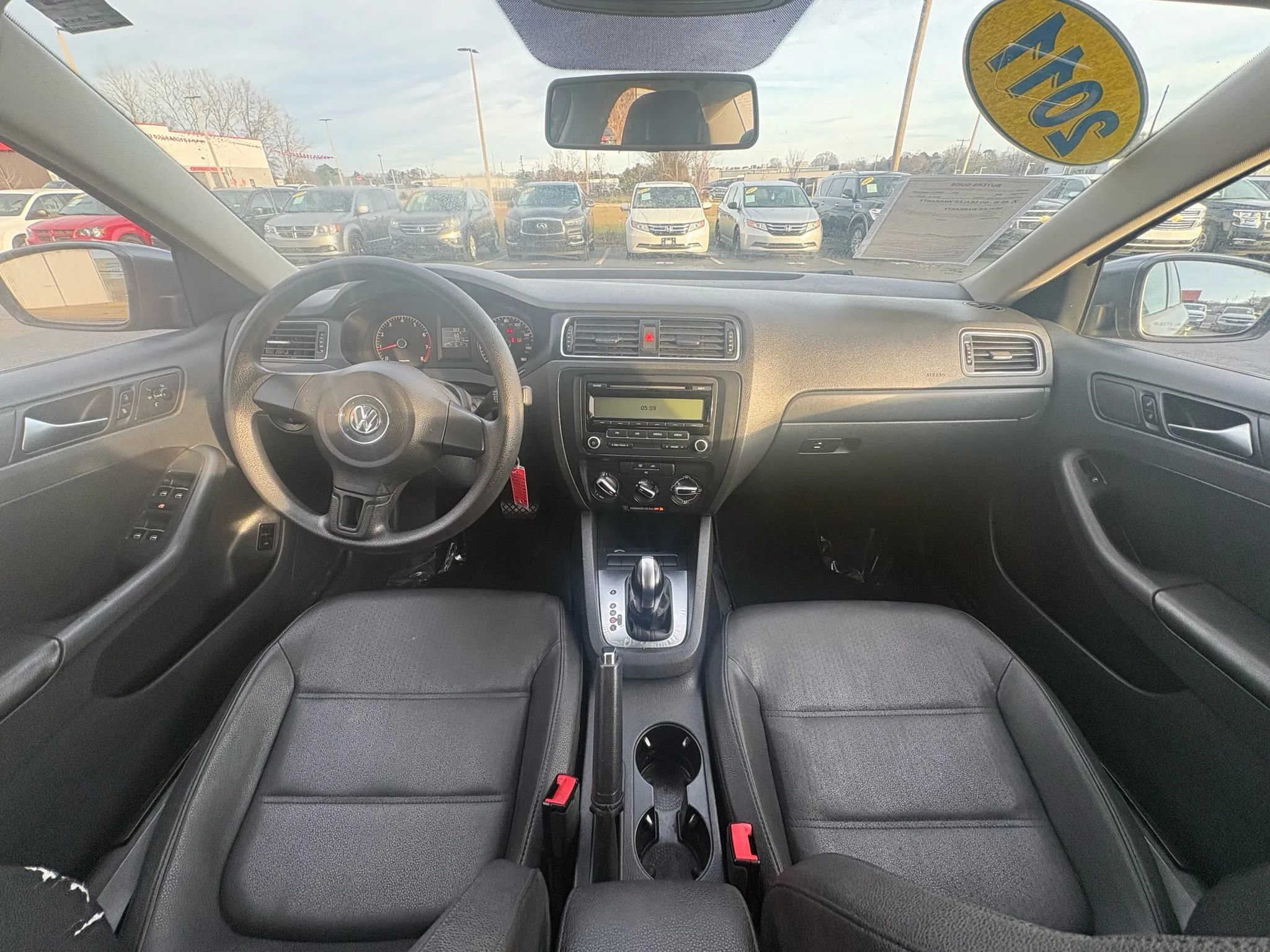 Used 2011 Volkswagen Jetta SE image 12