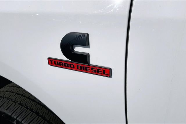 Used 2023 RAM 2500 Big Horn w/ Night Edition AWD/4WD image 7