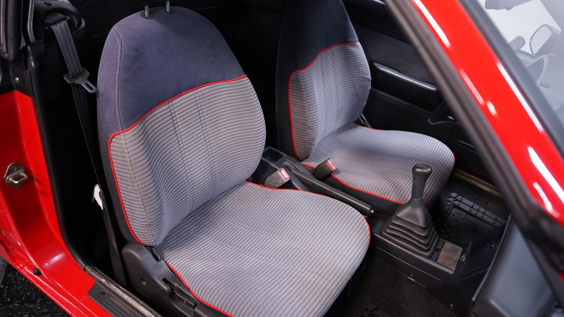 Used 1991 Geo Metro LSi image 36