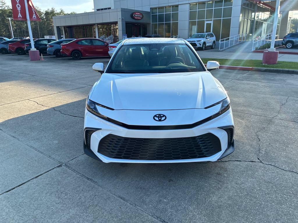 New 2026 Toyota Camry SE FWD image 10