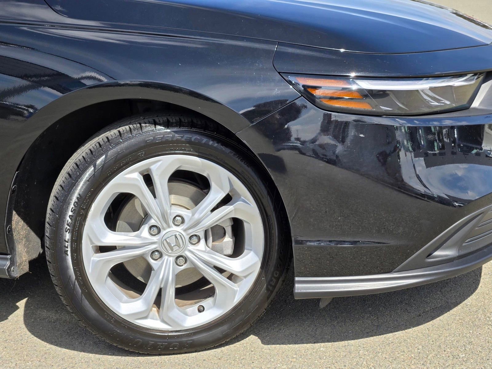 Certified 2024 Honda Accord LX image 9
