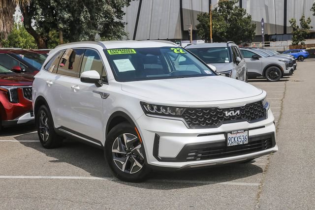 Used 2022 Kia Sorento S image 2