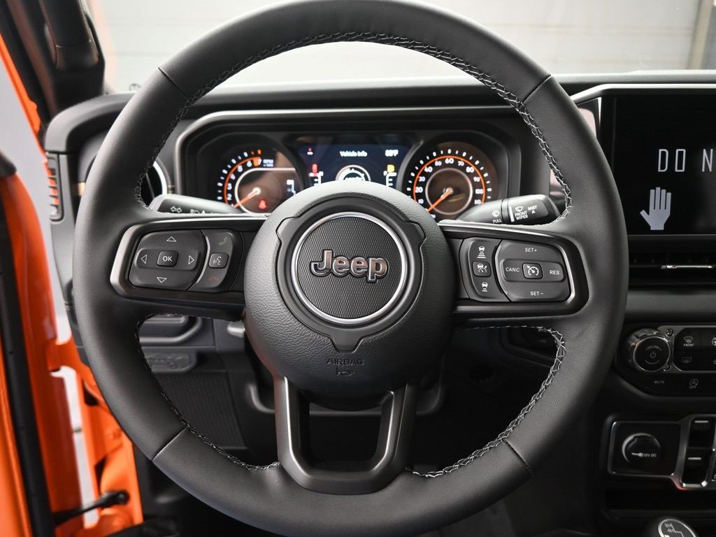 New 2025 Jeep Gladiator Sport image 23