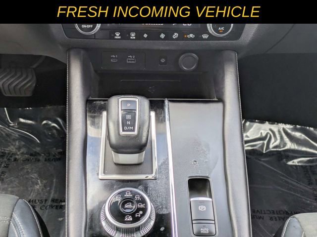 Used 2022 Mitsubishi Outlander SE AWD/4WD image 17