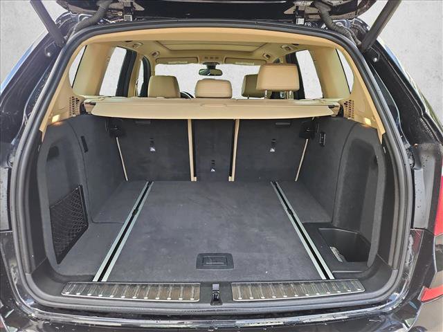 Used 2017 BMW X3 sDrive28i image 6