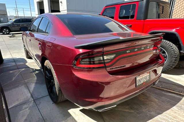 Certified 2017 Dodge Charger SE w/ Blacktop Package RWD image 7