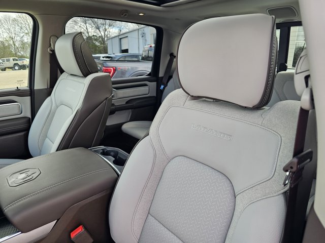 New 2026 RAM 1500 Laramie AWD/4WD image 42