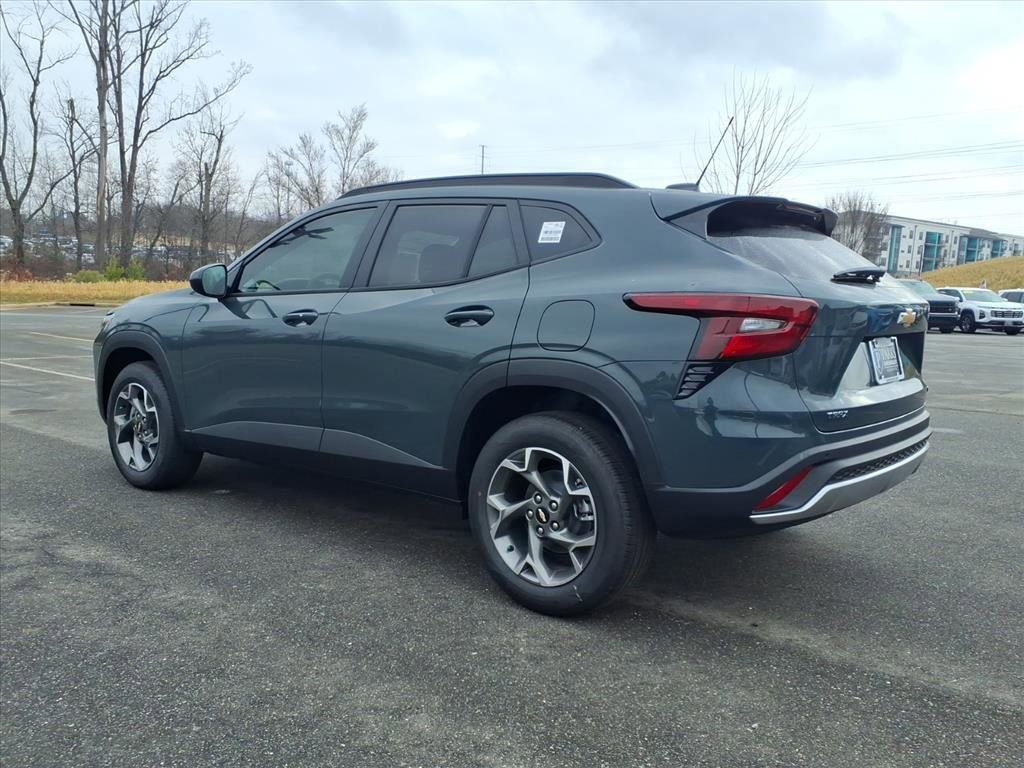 New 2026 Chevrolet Trax LT w/ Driver Confidence Package image 26